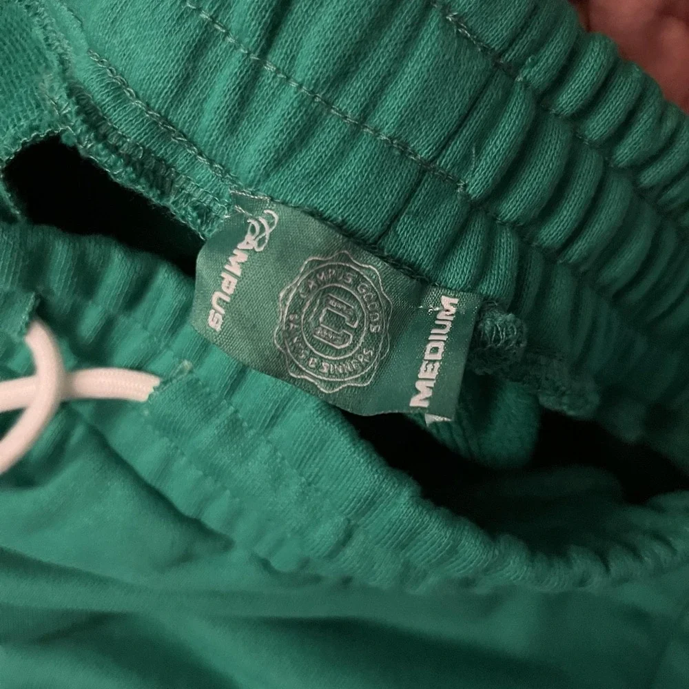 Campus Sweatpants Mens Medium Green Flame Studded Graphic Zip Pocket Fleece